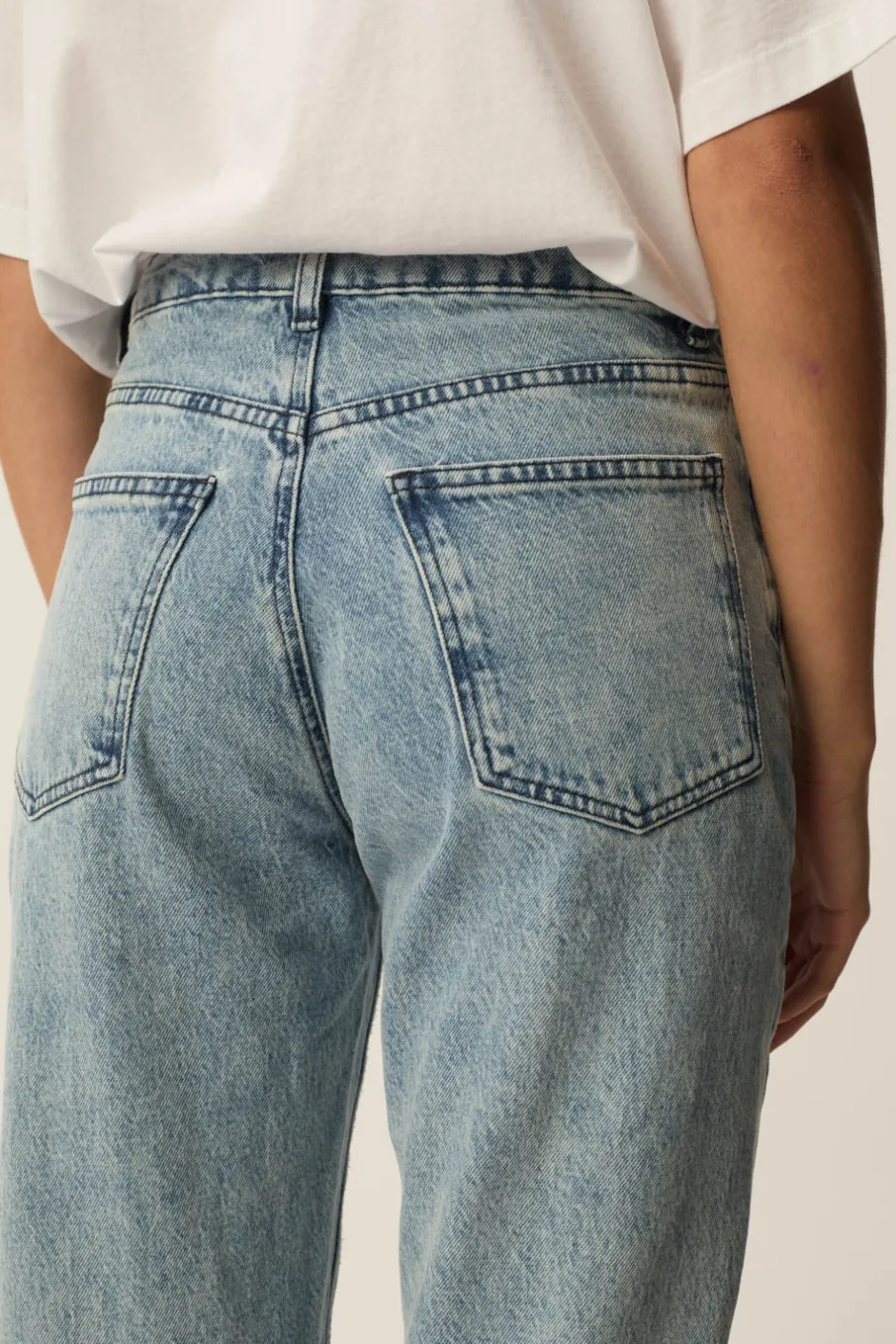 jean_lulu_bleu_2.webp jean lulu | Des Petit Hauts Clearance