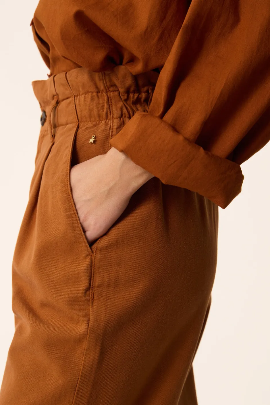 pantalon_santino_ecureuil_1.webp Pantalon Santino | Des Petit Hauts Discount