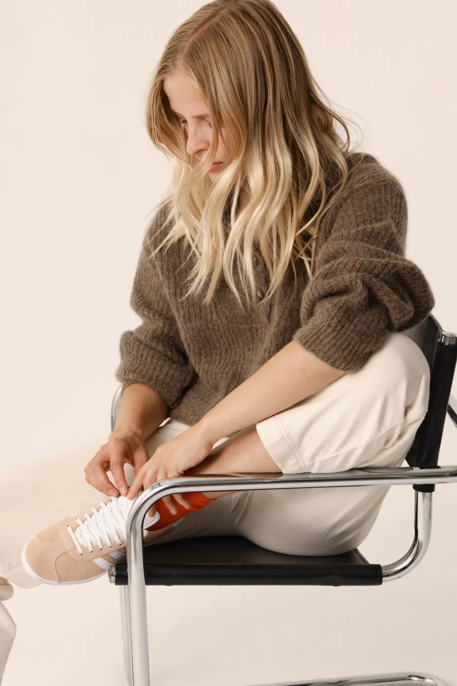 pull_anna_galet_4.webp Pull Anna | Des Petit Hauts Store