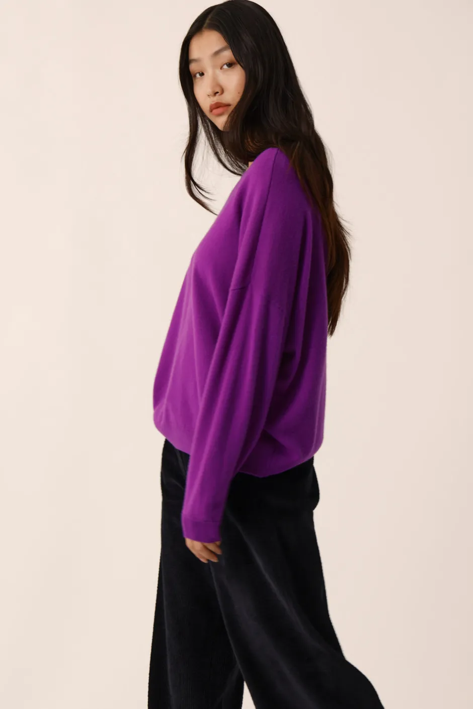 pull_aragone_violette_3.webp Pull Aragone | Des Petit Hauts New