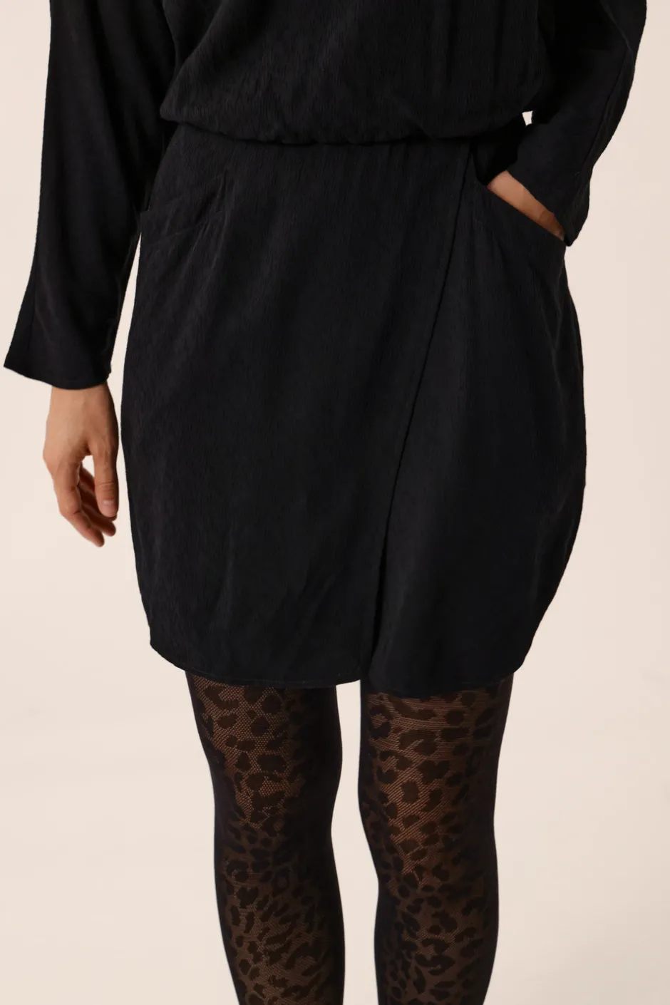 robe_rafaelo_noir_0.webp Robe Rafaelo | Des Petit Hauts Flash Sale