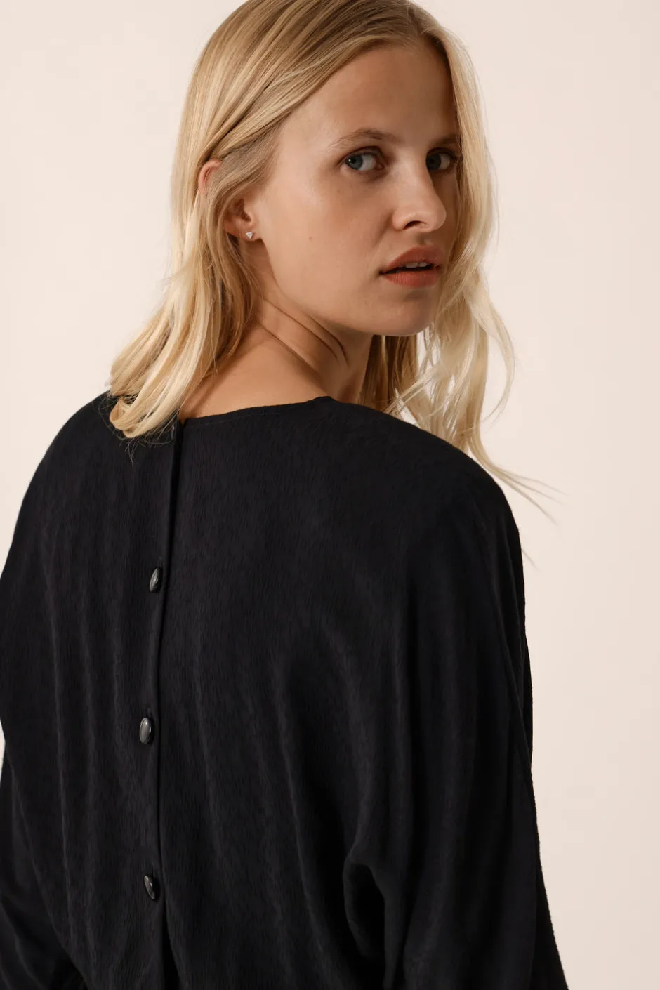 robe_rafaelo_noir_4.webp Robe Rafaelo | Des Petit Hauts Flash Sale