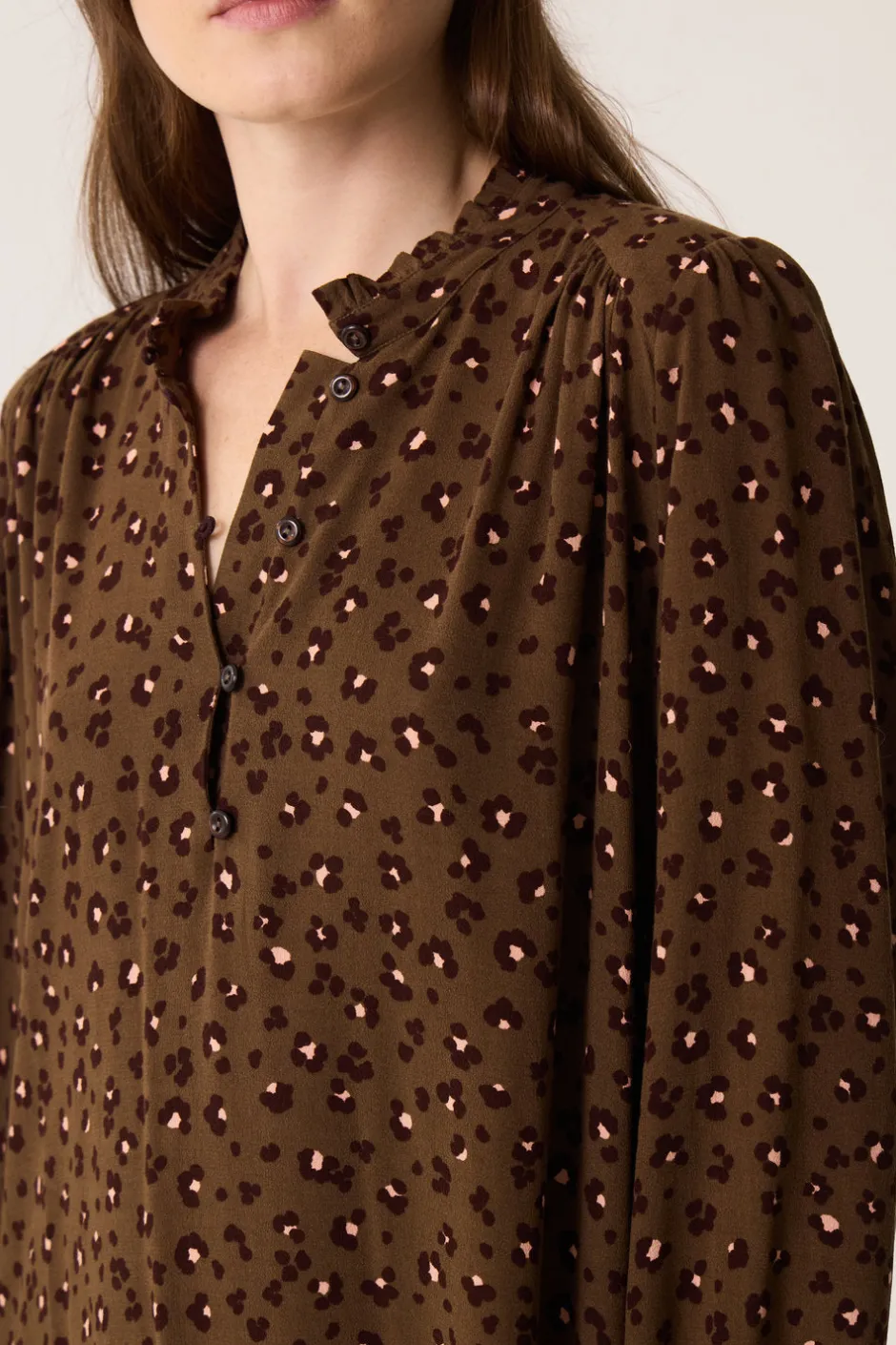 robe_solene_leo_kaki_0.webp Robe Solene | Des Petit Hauts Store