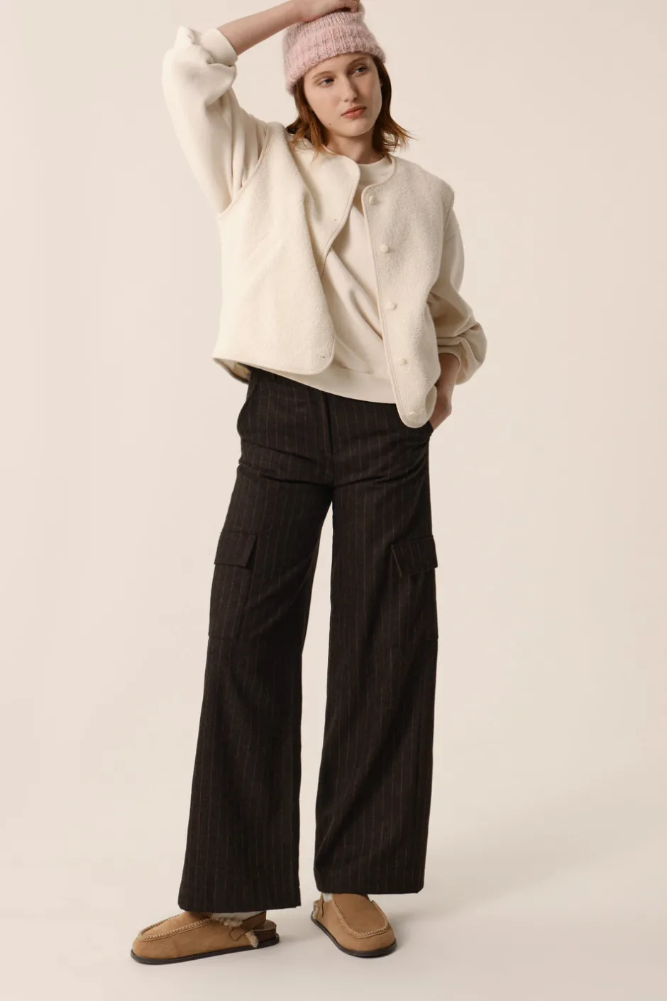 veste_maille_sans_manches_zlata_creme_2.webp Veste maille sans manches Zlata | Des Petit Hauts Best