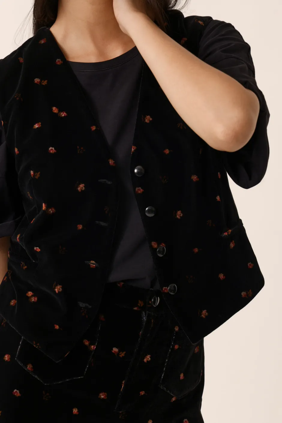 veste_sans_manches_timon_bloom_0.webp Veste sans manches Timon | Des Petit Hauts Fashion